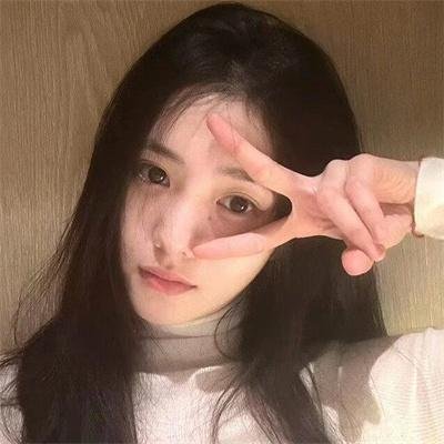 偷偷接吻 海报