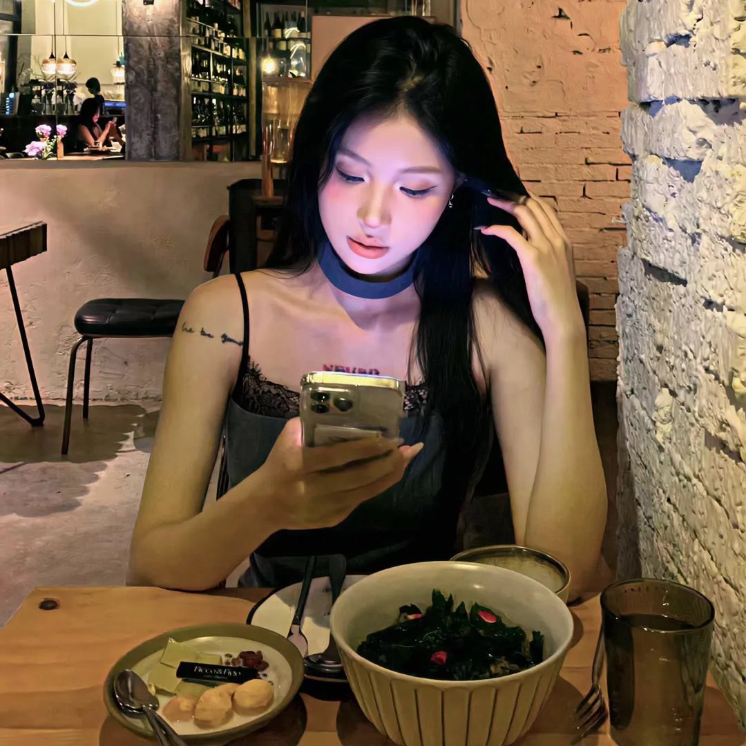索女·丧尸·机关枪 海报